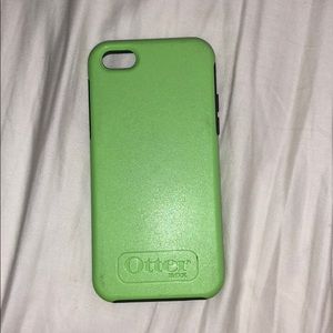 iPhone 5C otter box